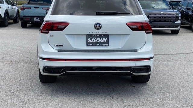 2024 Volkswagen Tiguan SE R-Line Black