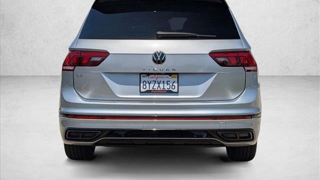 2022 Volkswagen Tiguan SE R-Line Black