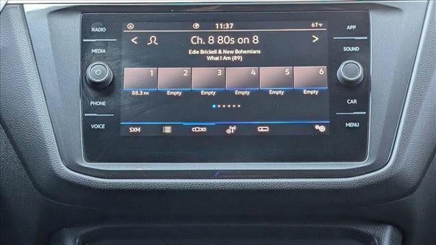 2022 Volkswagen Tiguan SE R-Line Black