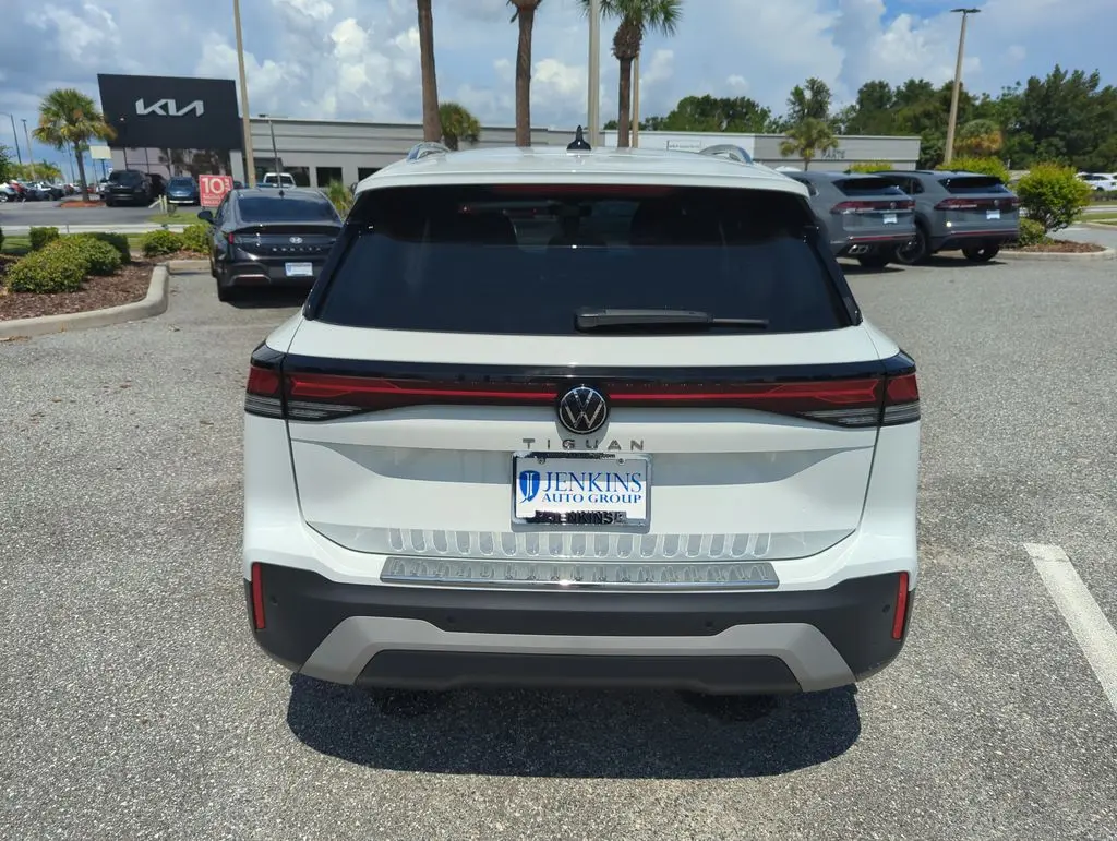 2025 Volkswagen Tiguan - $25,405