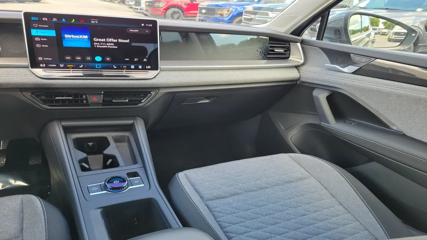 2025 Volkswagen Tiguan - $25,990