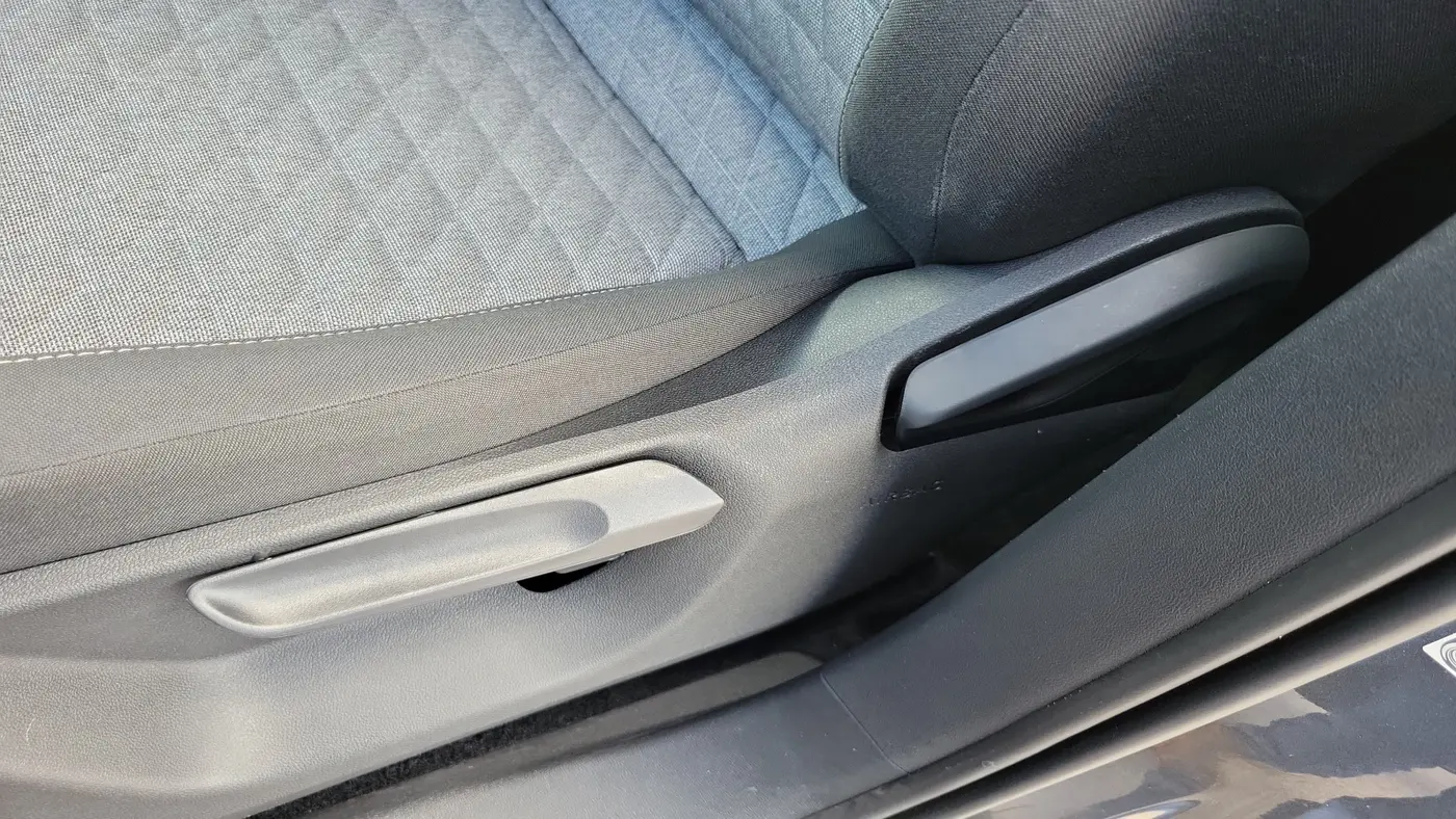 2025 Volkswagen Tiguan - $25,990