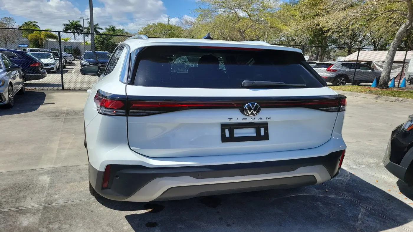 2025 Volkswagen Tiguan S
