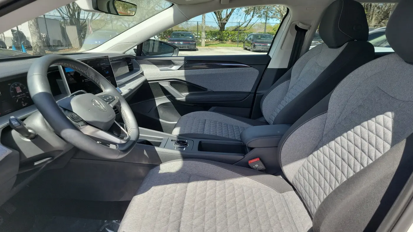 2025 Volkswagen Tiguan S