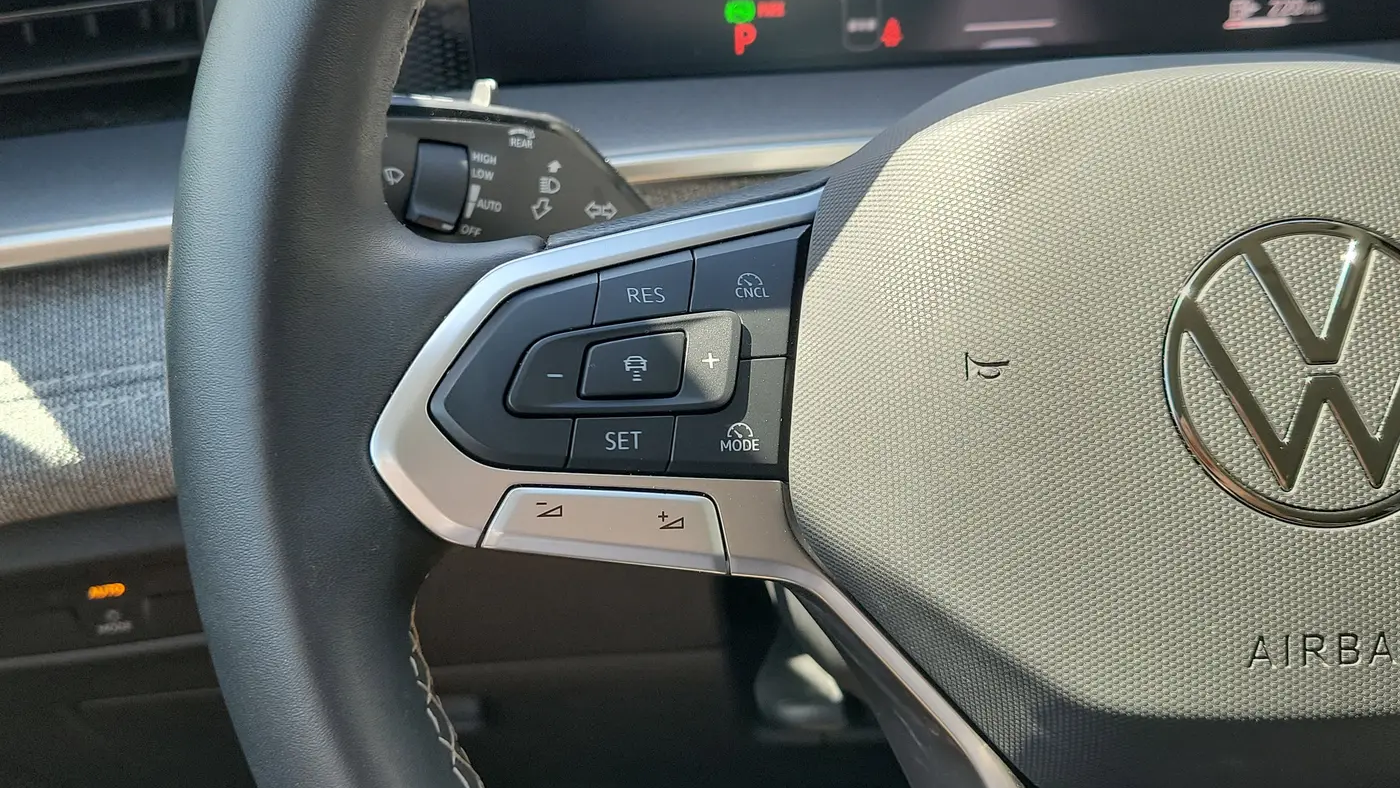 2025 Volkswagen Tiguan S