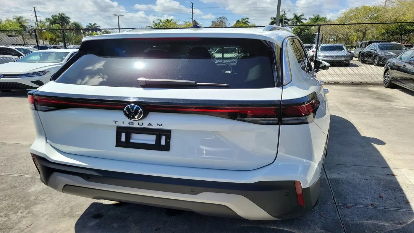 2025 Volkswagen Tiguan S
