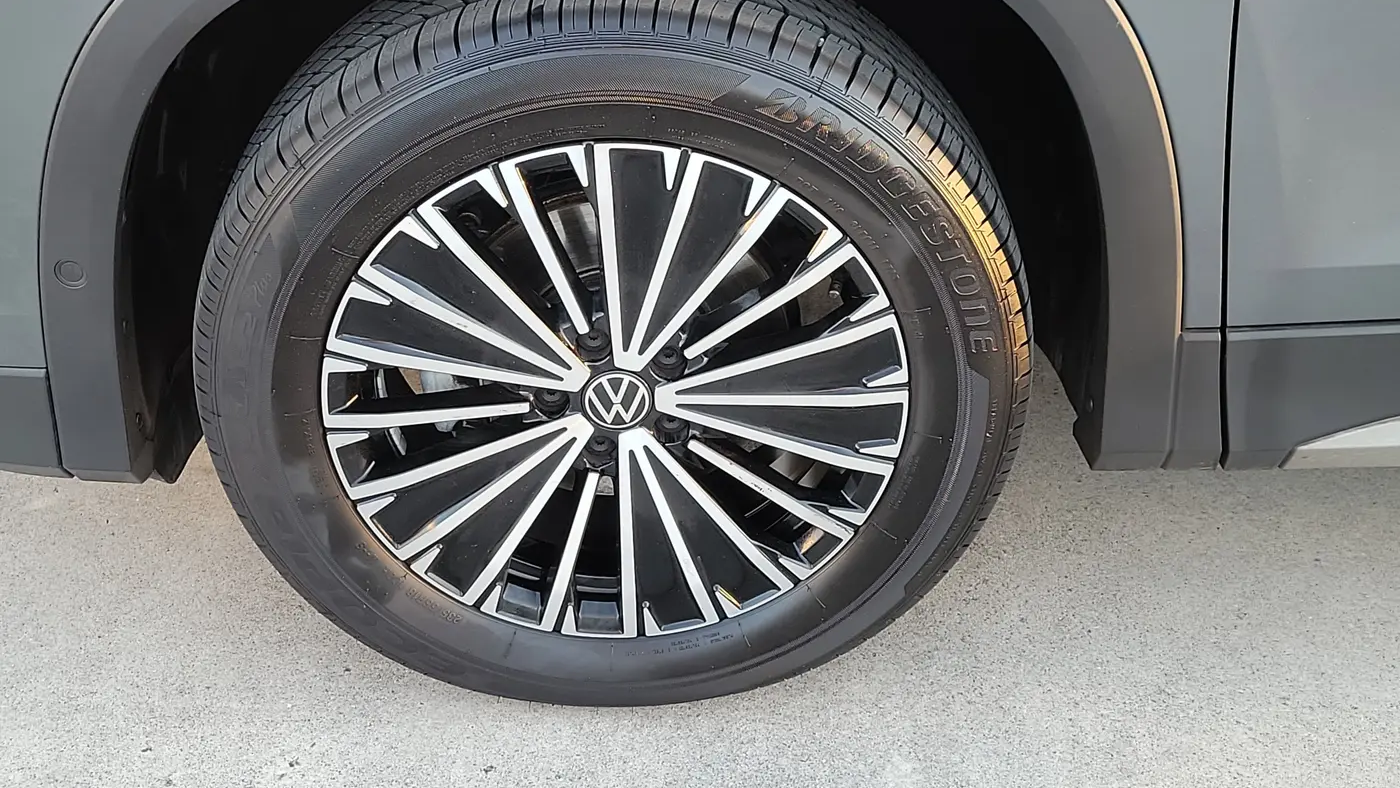 2025 Volkswagen Tiguan S