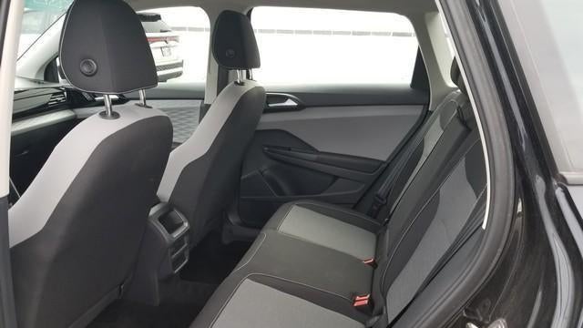 2023 Volkswagen Taos S