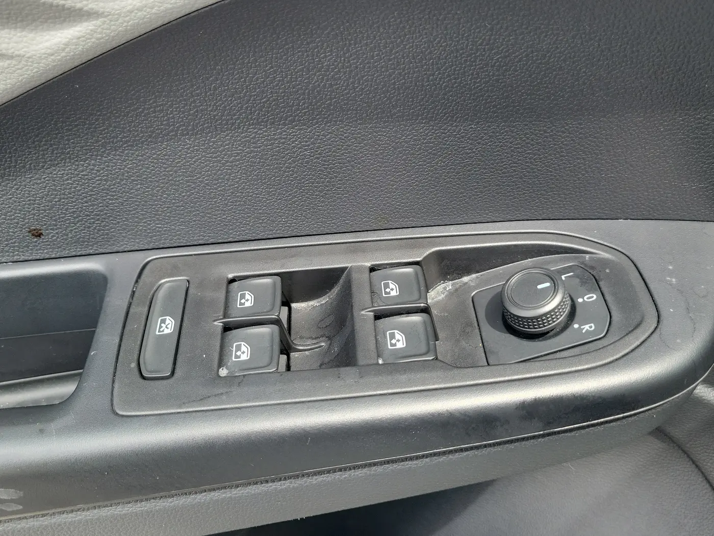 2023 Volkswagen Taos - $13,990