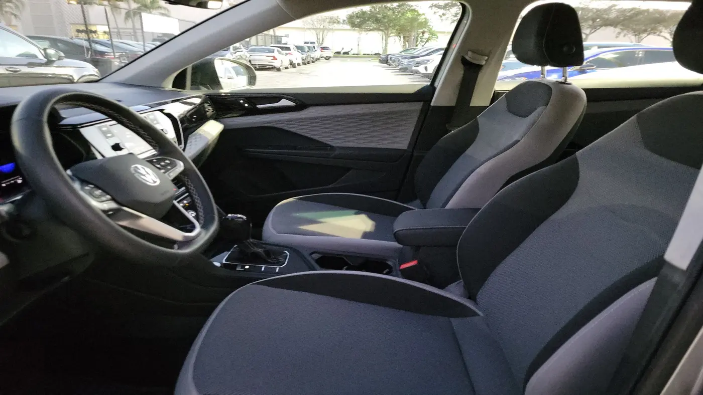 2023 Volkswagen Taos S