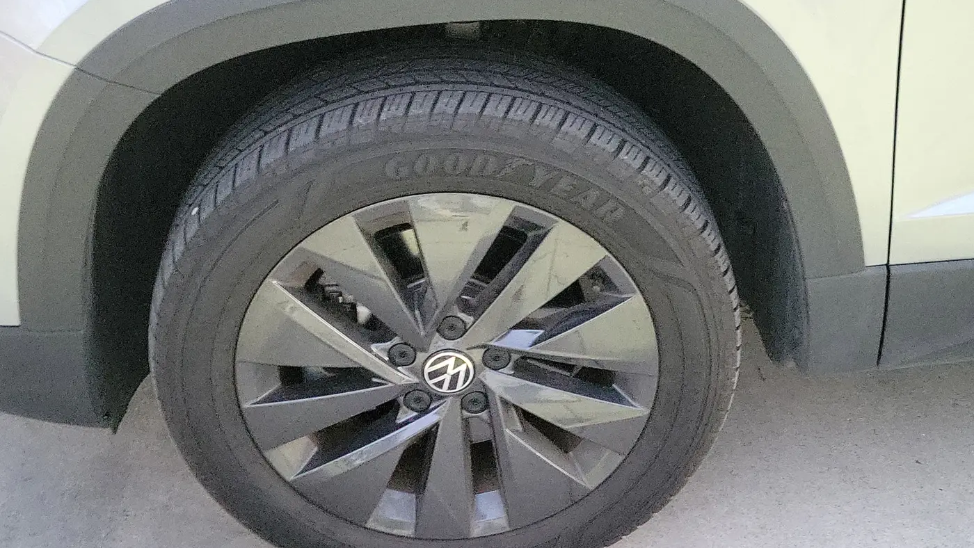 2023 Volkswagen Taos S