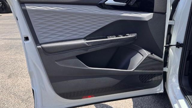 2023 Volkswagen Taos S