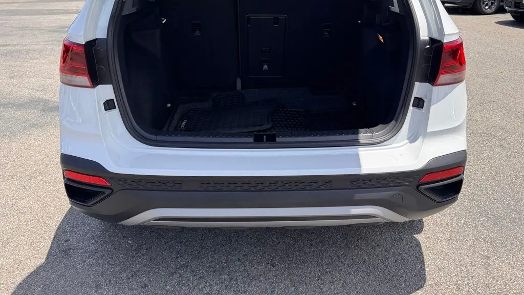 2023 Volkswagen Taos S