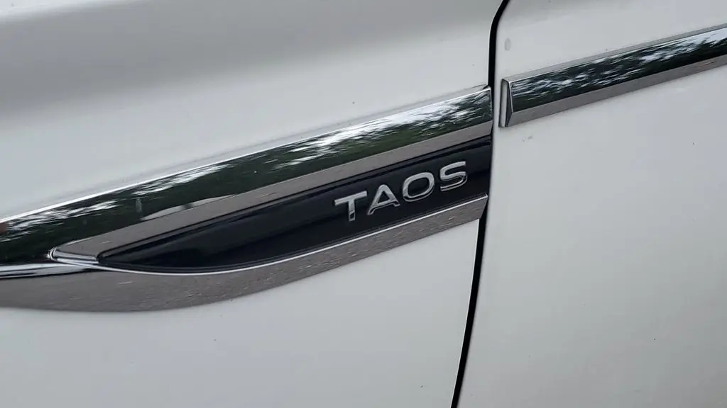 2023 Volkswagen Taos S