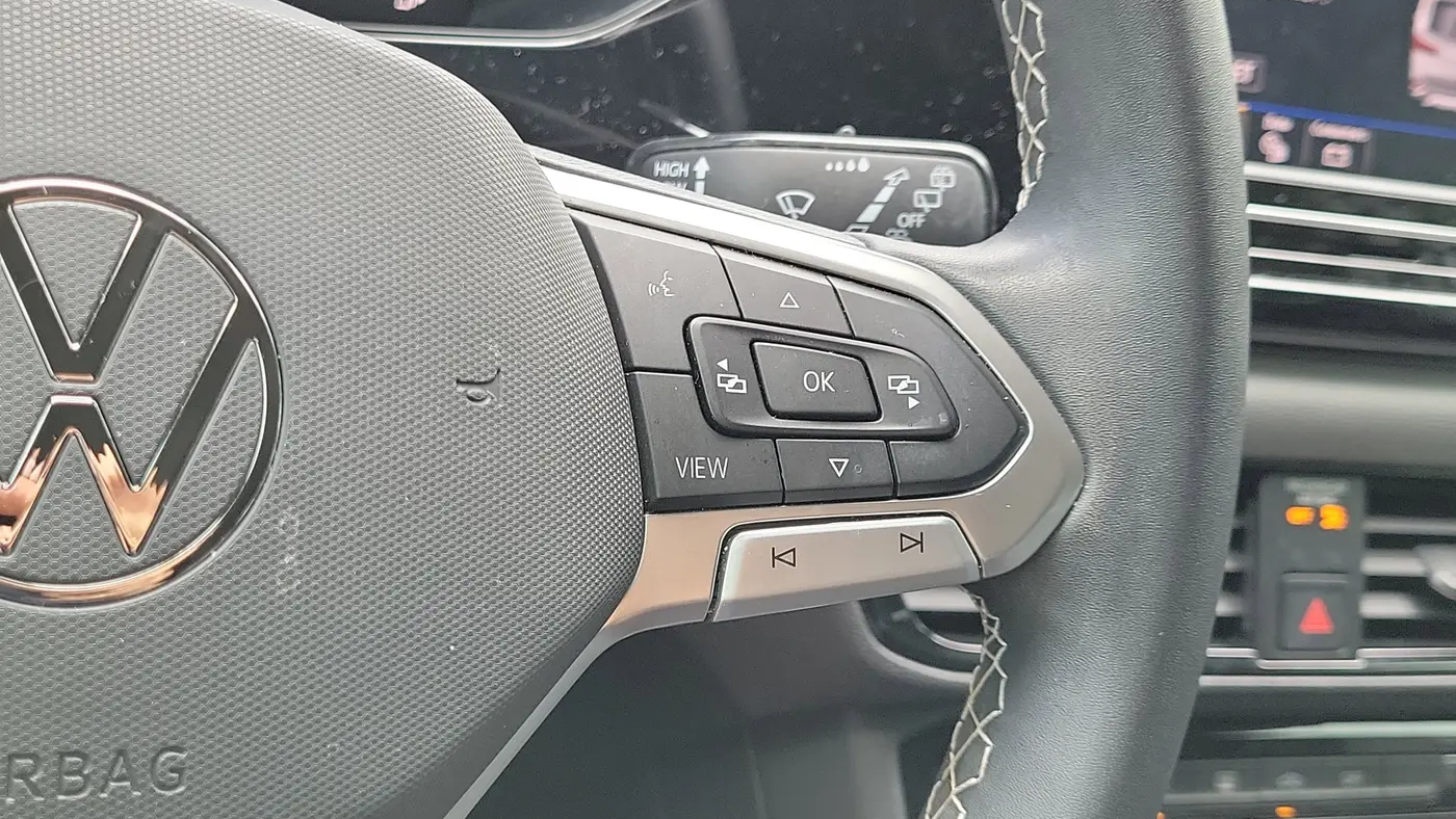2023 Volkswagen Taos S