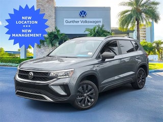 2022 Volkswagen Taos with Platinum Gray Metallic Exterior