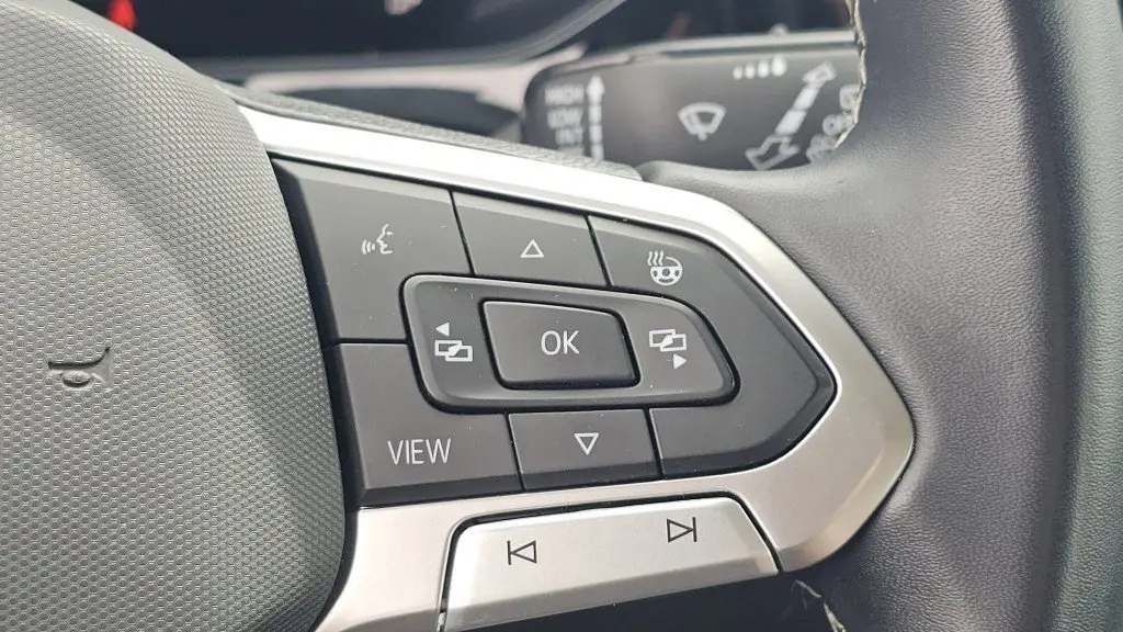 2023 Volkswagen Taos S