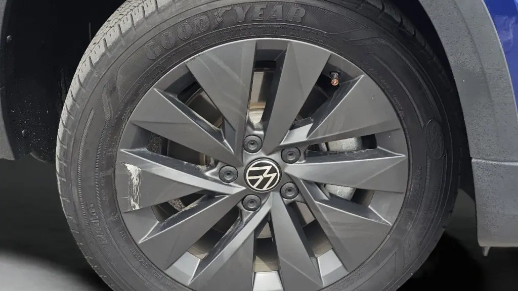 2023 Volkswagen Taos S