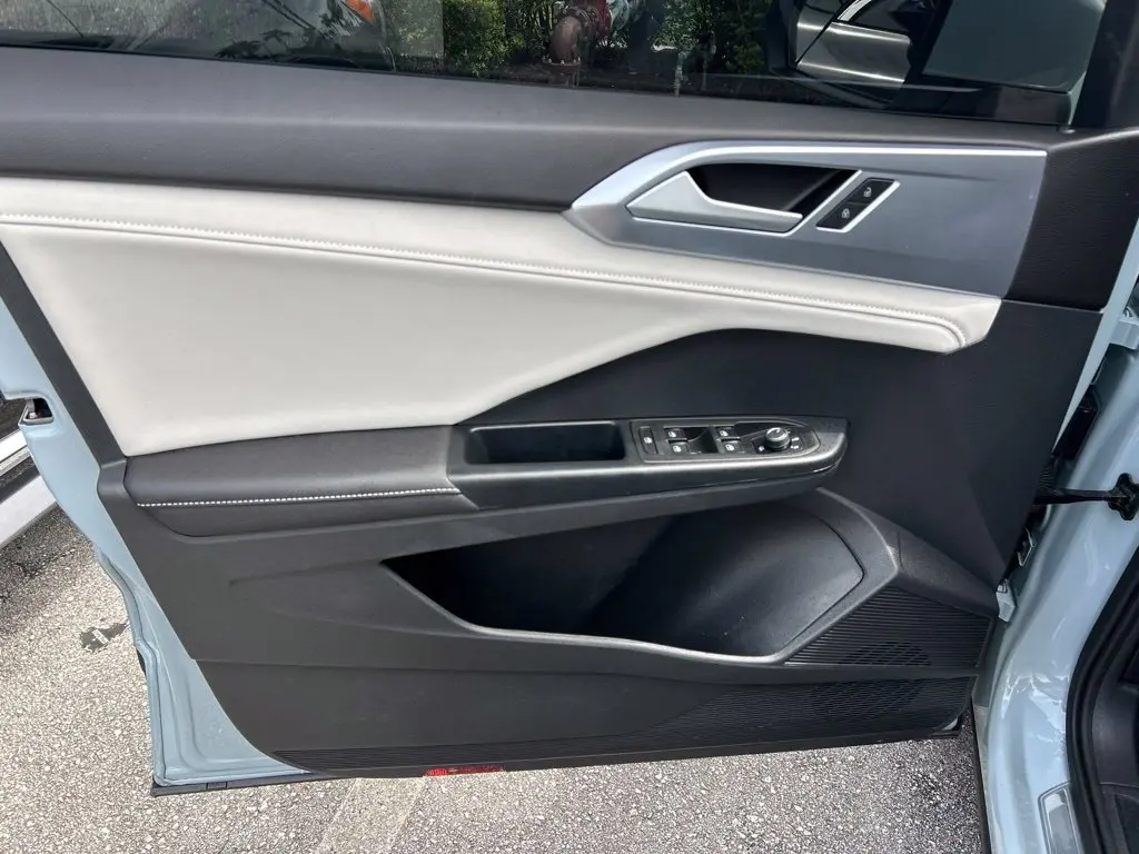 2025 Volkswagen Taos - $21,007