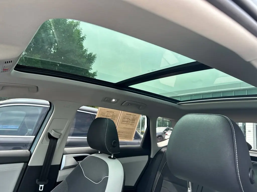 2025 Volkswagen Taos - $21,007