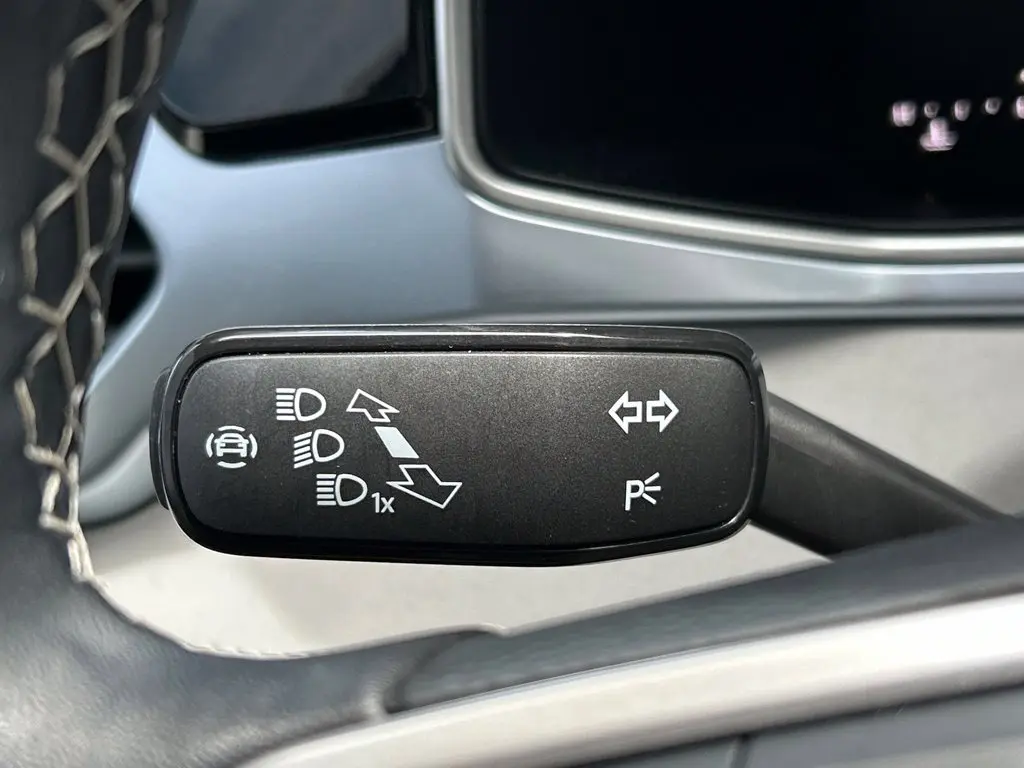 2025 Volkswagen Taos - $21,007