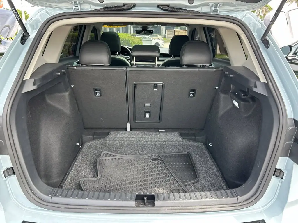 2025 Volkswagen Taos - $21,007