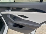 2025 Tiguan Thumbnail 19