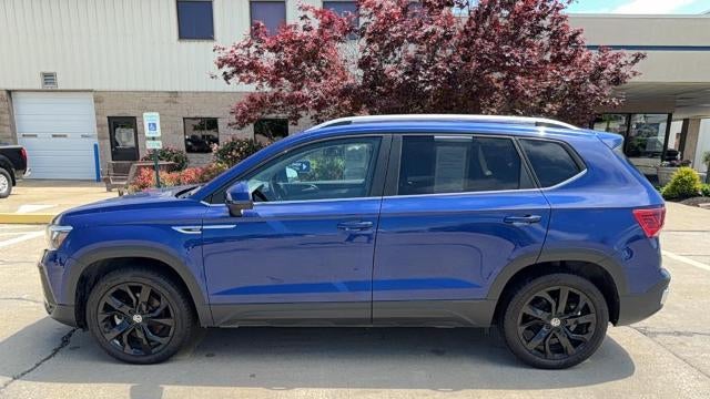 2023 Volkswagen Taos SE