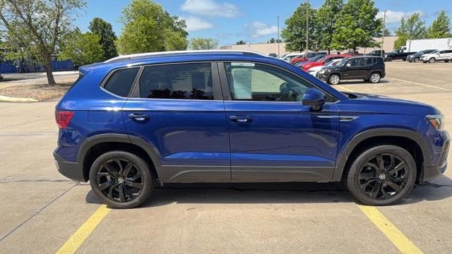 2023 Volkswagen Taos SE