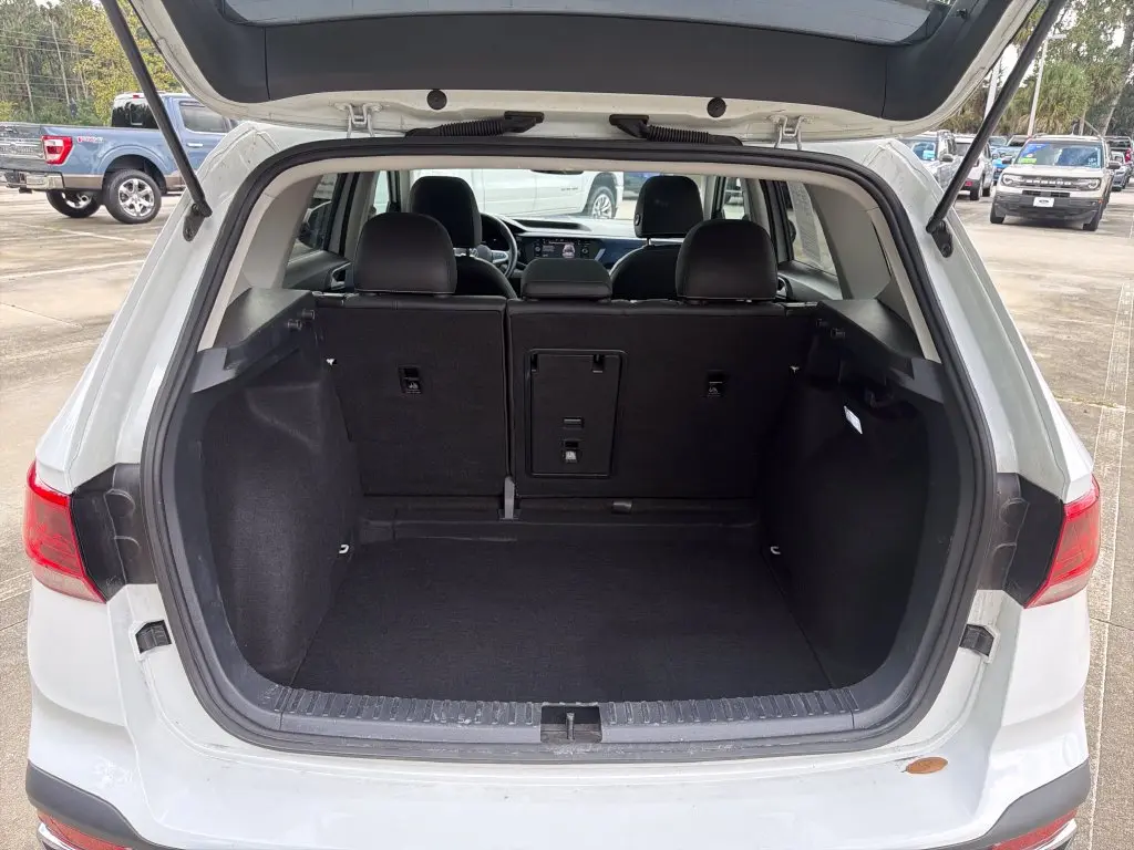 2024 Volkswagen Taos - $19,601