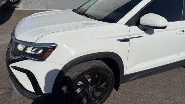 2023 Volkswagen Taos SE
