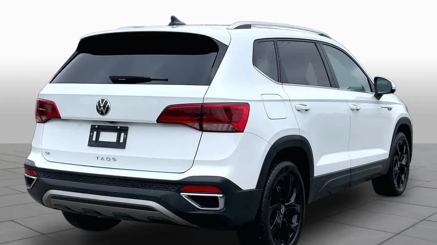 2023 Volkswagen Taos SE
