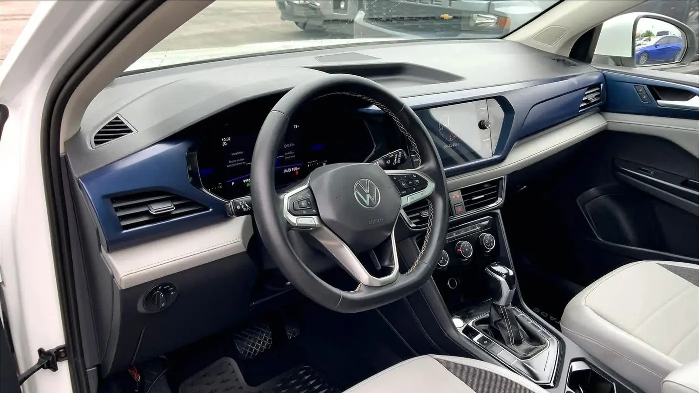 2023 Volkswagen Taos SE