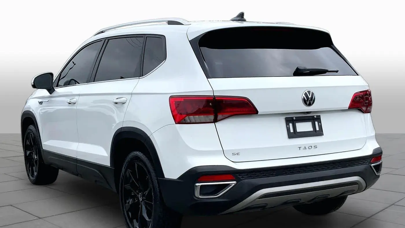 2023 Volkswagen Taos SE