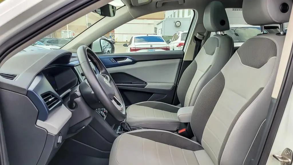2023 Volkswagen Taos SE