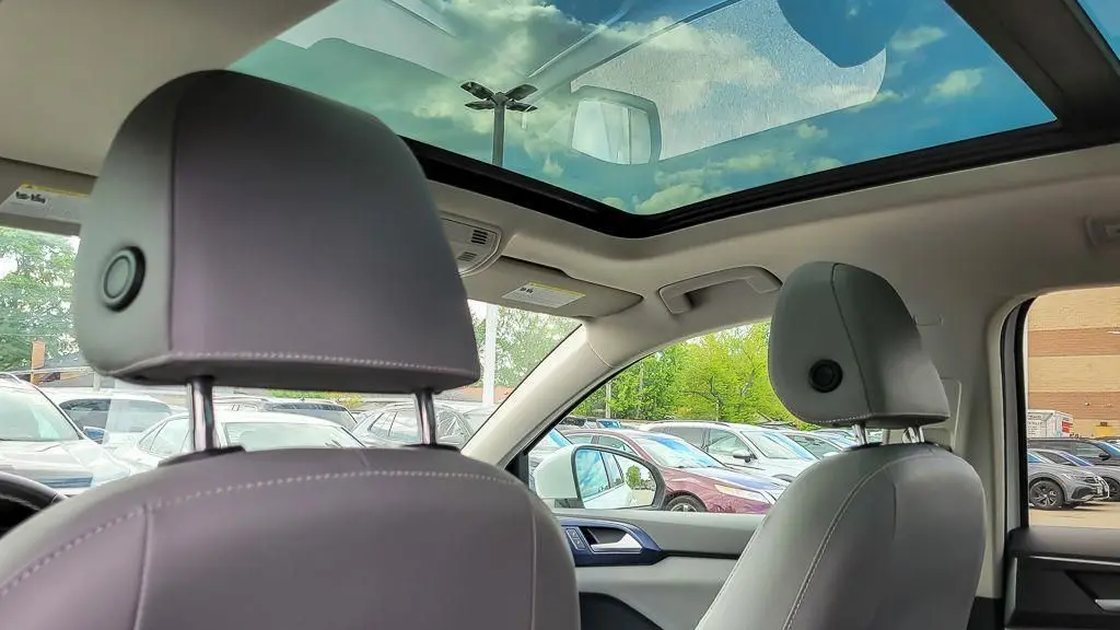 2023 Volkswagen Taos SE
