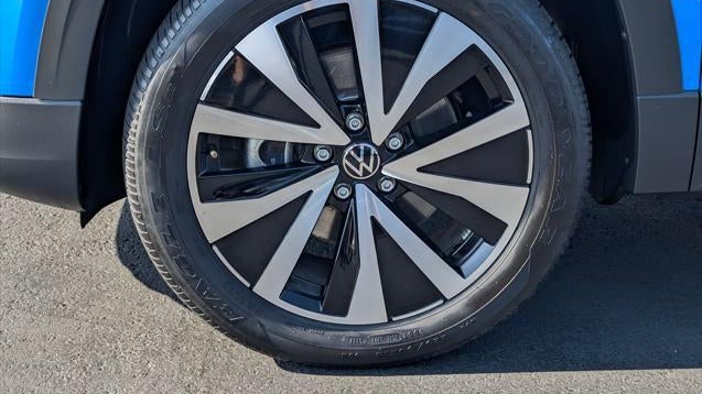 2024 Volkswagen Taos SE