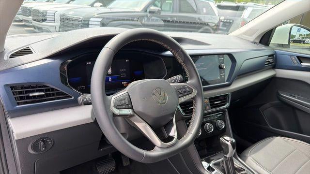 2023 Volkswagen Taos SE