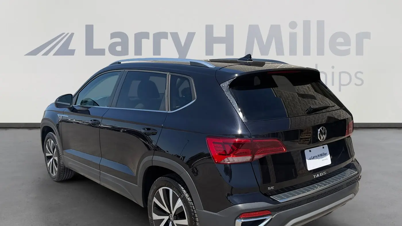 2024 Volkswagen Taos SE
