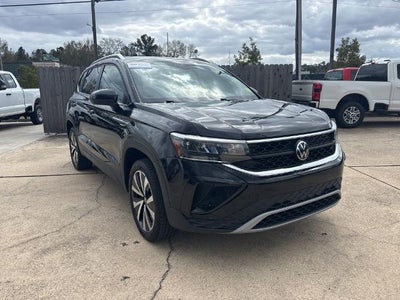 Photo of a 2024 Volkswagen Taos SE 4DR SUV for sale