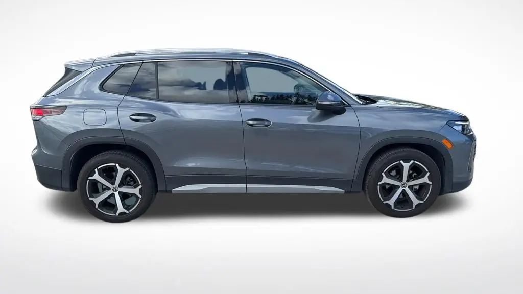 2025 Volkswagen Tiguan SE