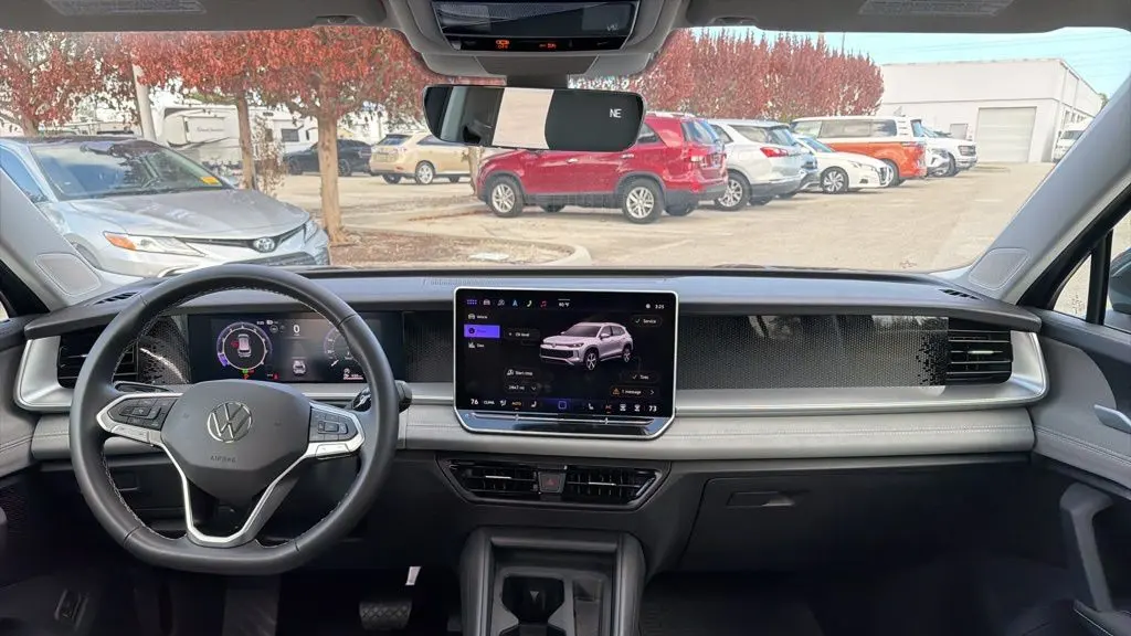 2025 Volkswagen Tiguan SE