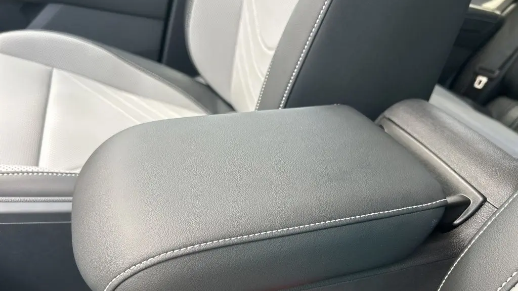 2025 Volkswagen Tiguan SE