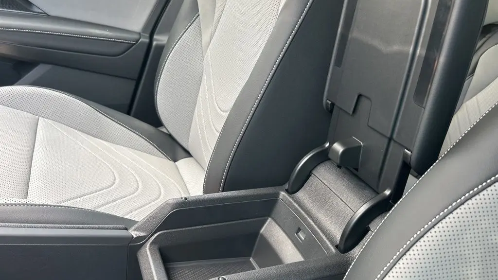2025 Volkswagen Tiguan SE