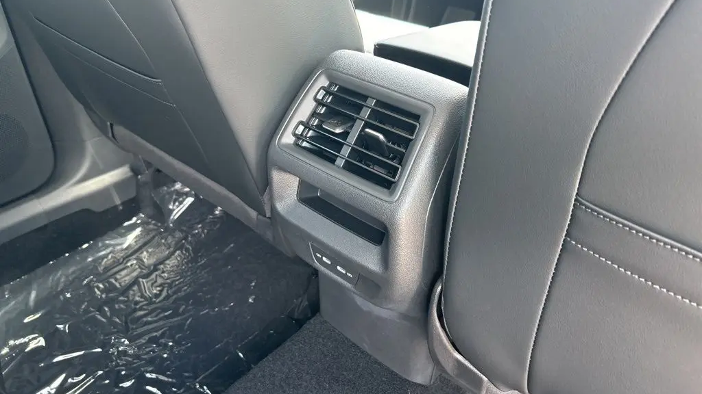 2025 Volkswagen Tiguan SE