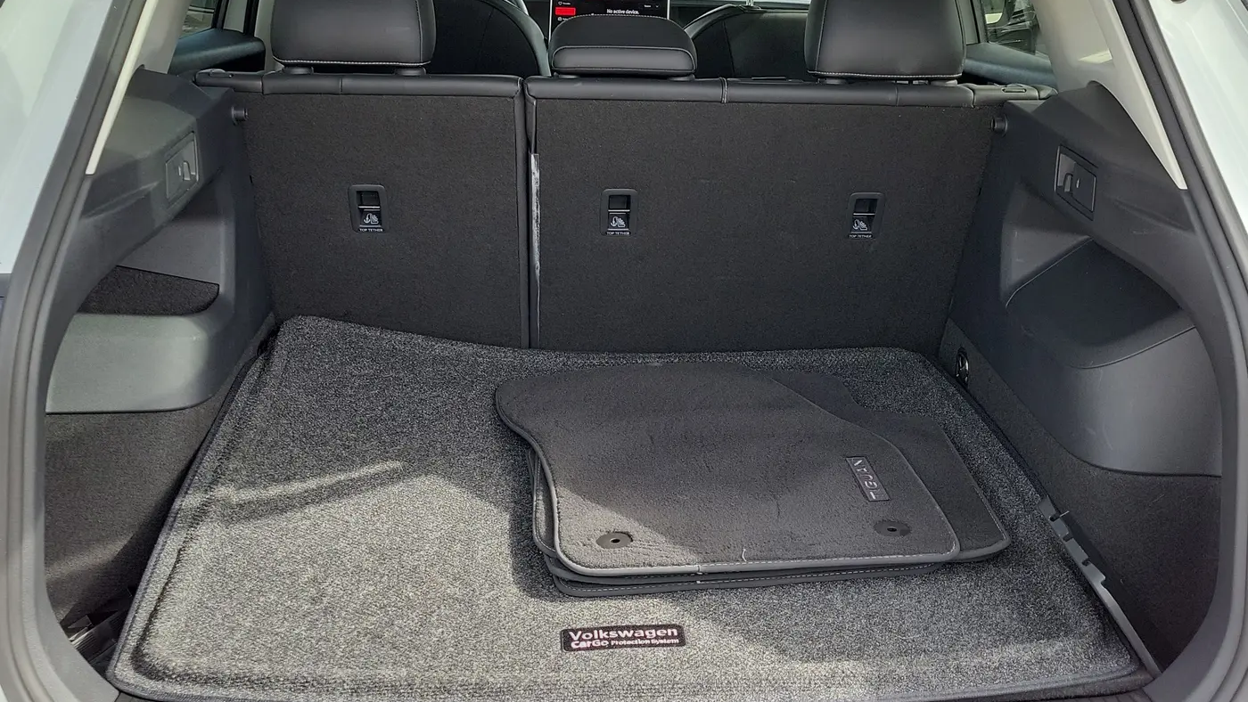 2025 Volkswagen Tiguan SE