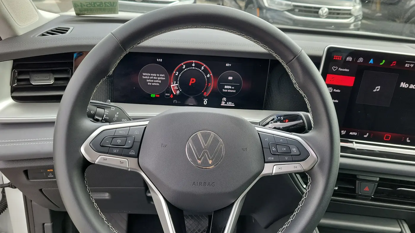 2025 Volkswagen Tiguan SE