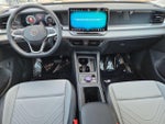 2025 Tiguan Thumbnail 21