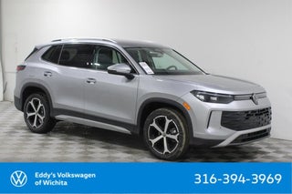 2025 Volkswagen Tiguan with Pyrite Silver Metallic Exterior