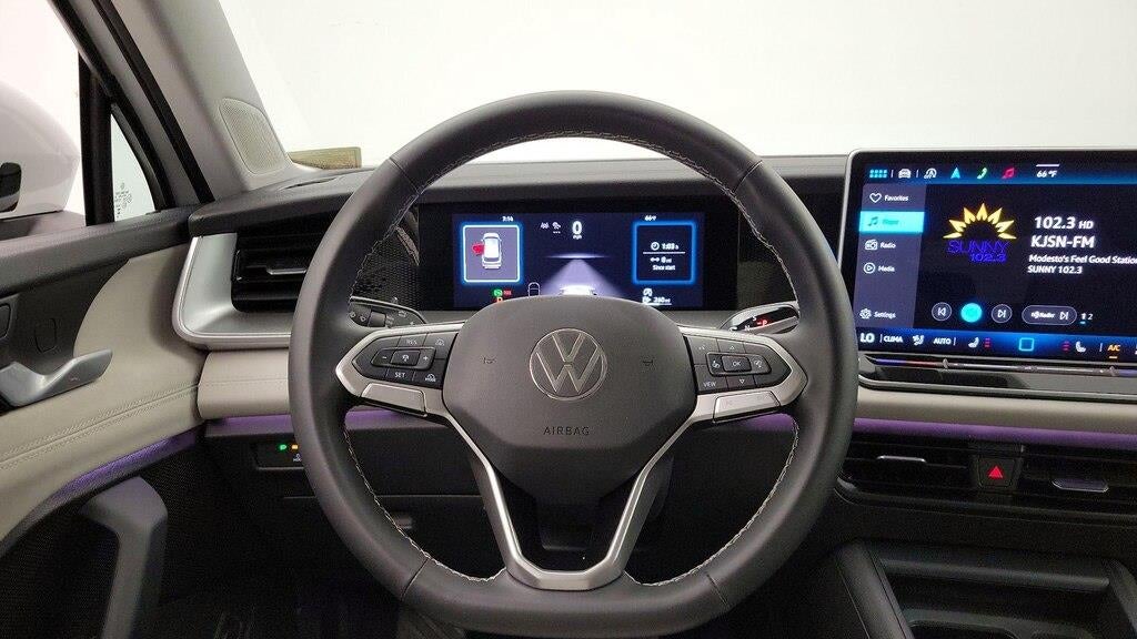 2025 Volkswagen Tiguan SE